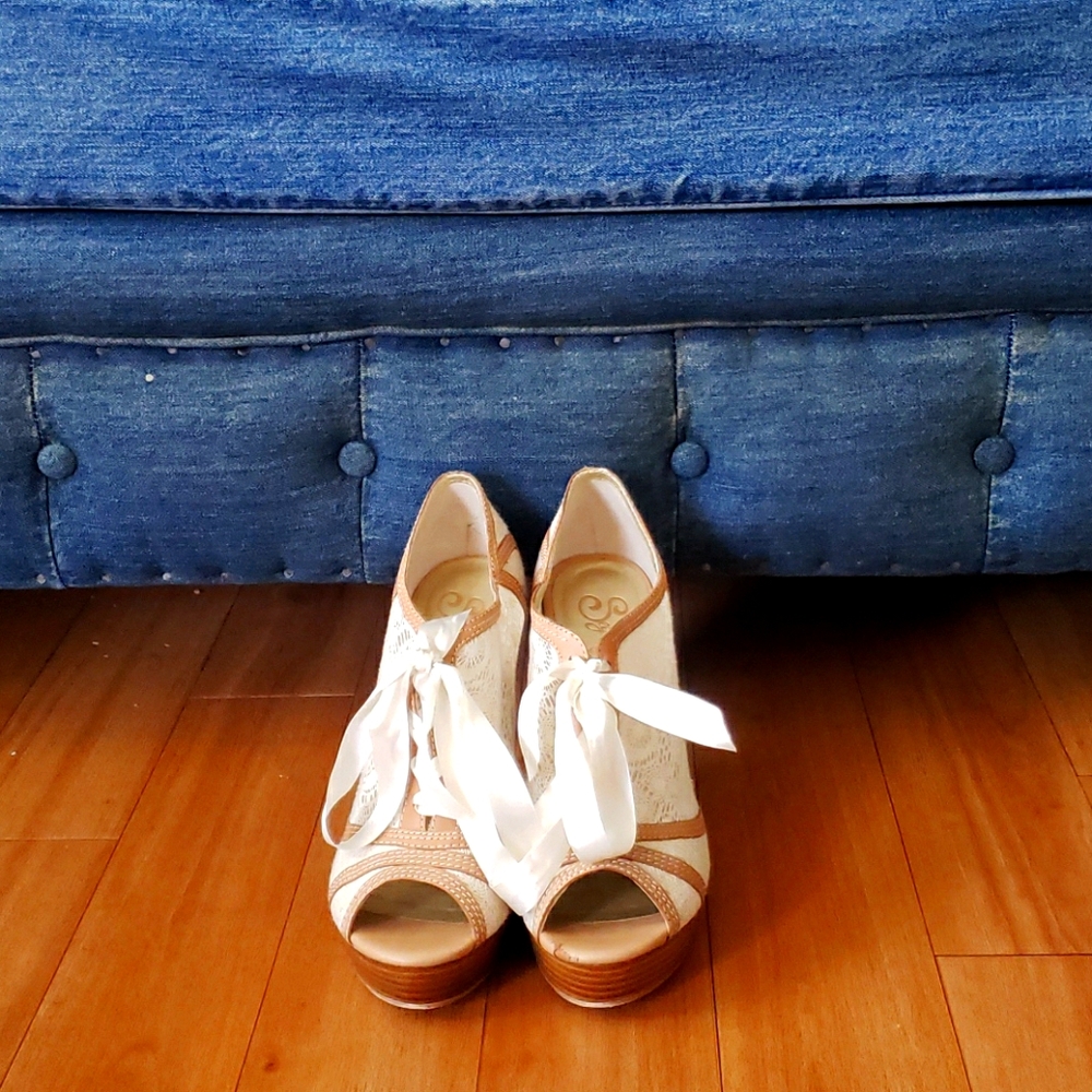 Seychelles Women's Harmony Wedge Pump